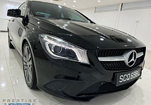 Mercedes Benz CLA180 R18 BI Revcam 2015 Black